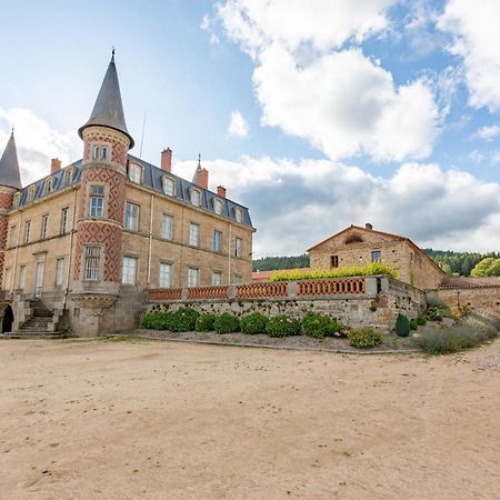 Domaine Et Chateau De Valinches Marols Exterior photo